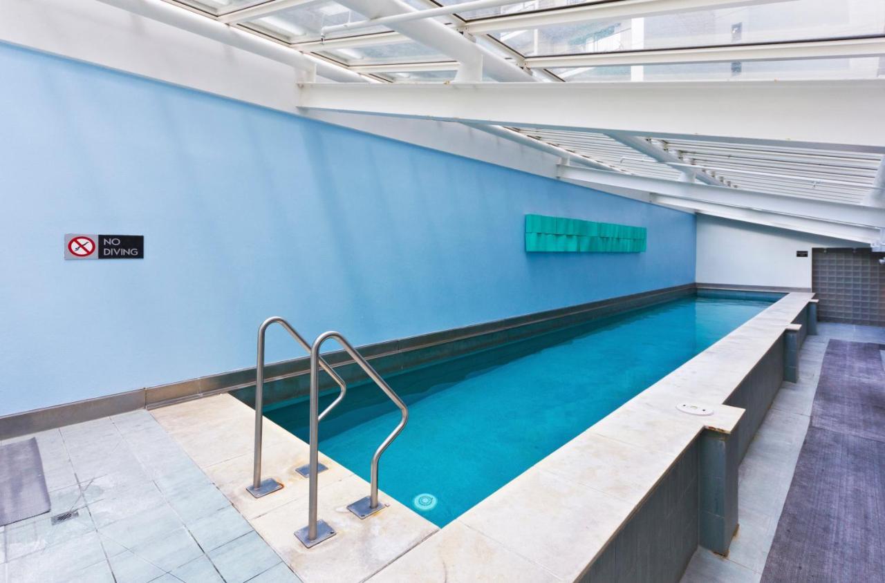 Your Family Getaway - Rooftop Spa & Pool! Auckland Exteriör bild