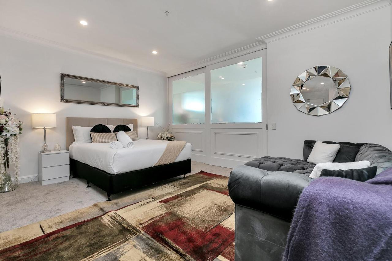 Your Family Getaway - Rooftop Spa & Pool! Auckland Exteriör bild